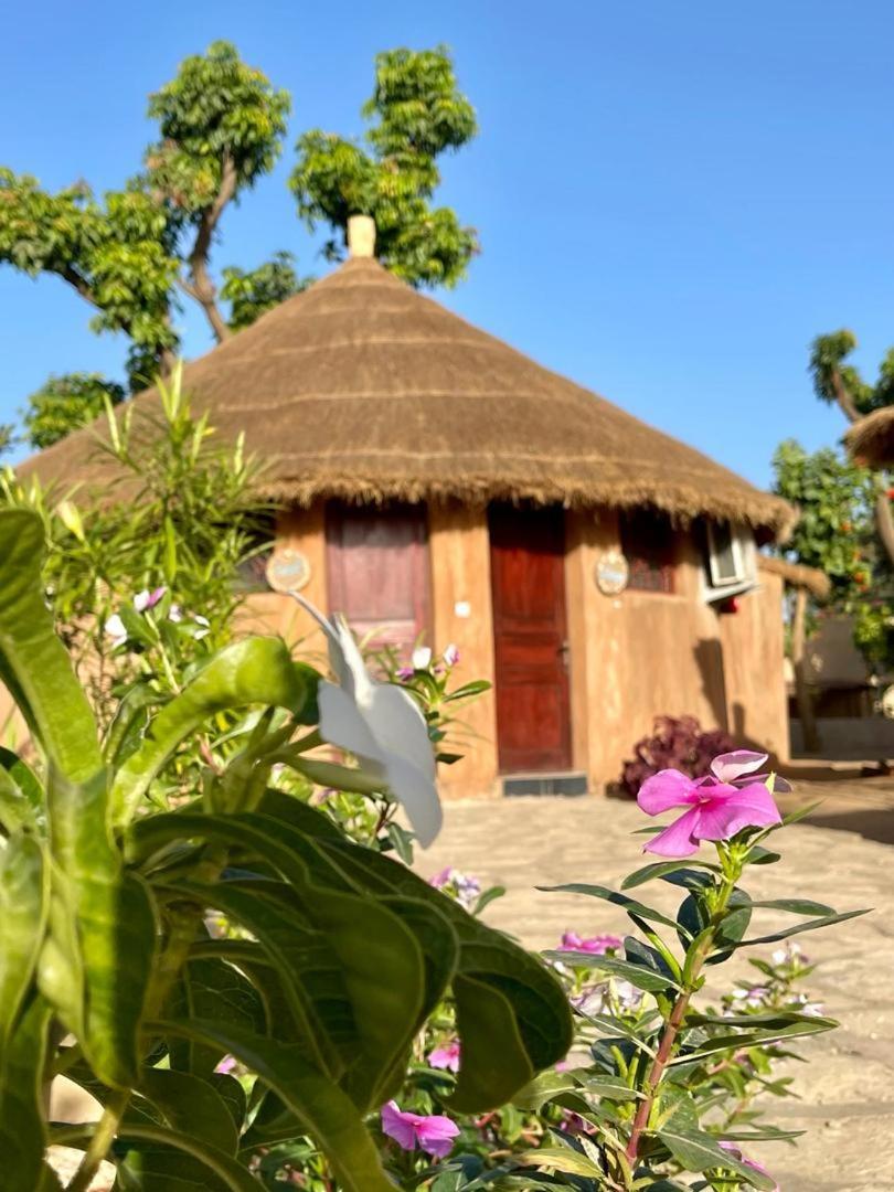 Sulcata Lodge Pointe-Sarene Exterior photo